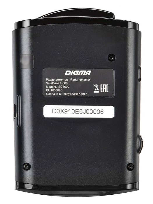 фото Digma SafeDrive T-600