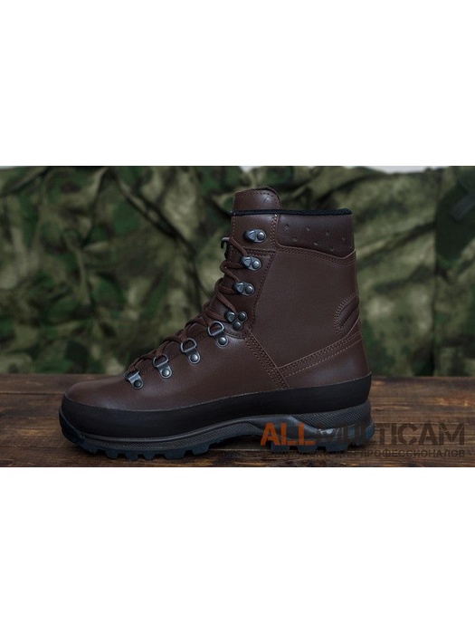 фото Треккинговые ботинки LOWA MOUNTAIN BOOT GTX Dark Brown