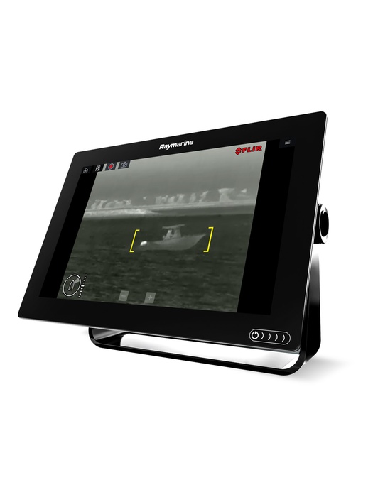 фото Raymarine AXIOM 7 RV, Multi-function 7" Display with RealVision 3D, 600W Sonar with RV-100 transduce