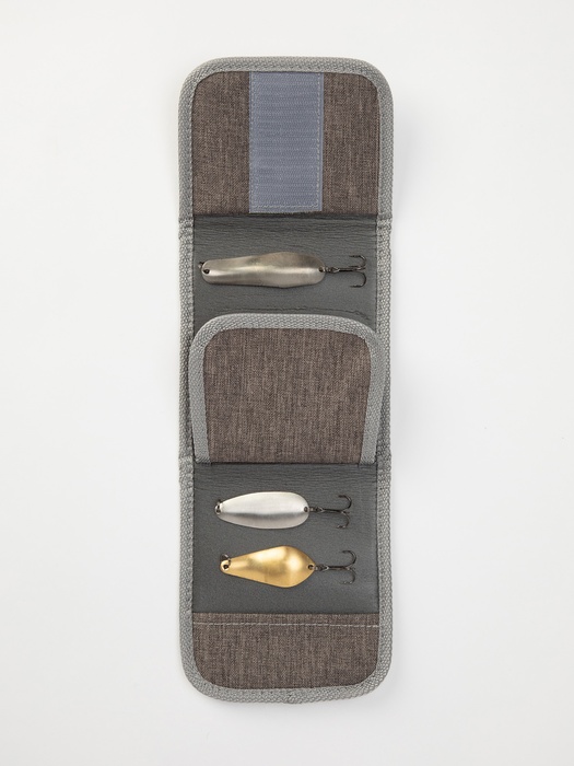 фото Чехол для блесен и приманок KATRAN GEAR Ч-05с (160х145х25 мм) серый