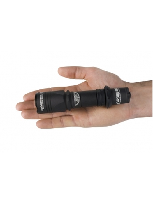 фото Тактический фонарь Armytek Dobermann Pro Cree XHP35 HI