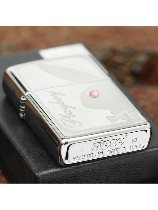 фото Зажигалка Zippo Playboy Crystal Eye № 24789