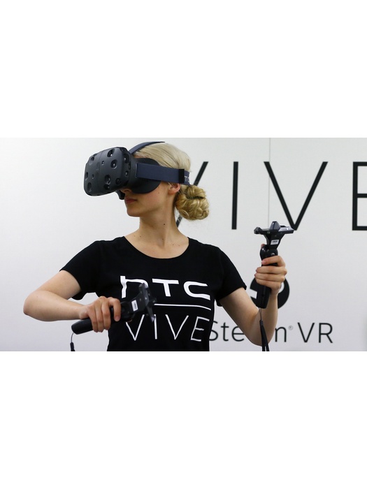 фото Очки виртуальной реальности HTC Vive