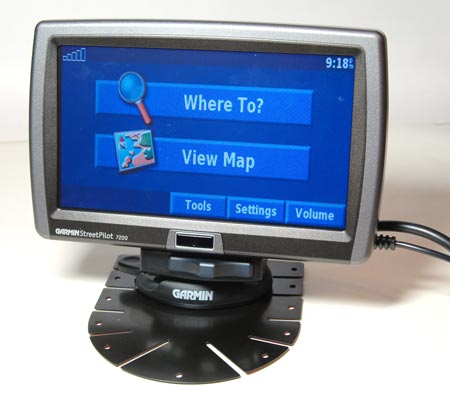 Основное меню GPS навигатора Garmin StreetPilot 7200