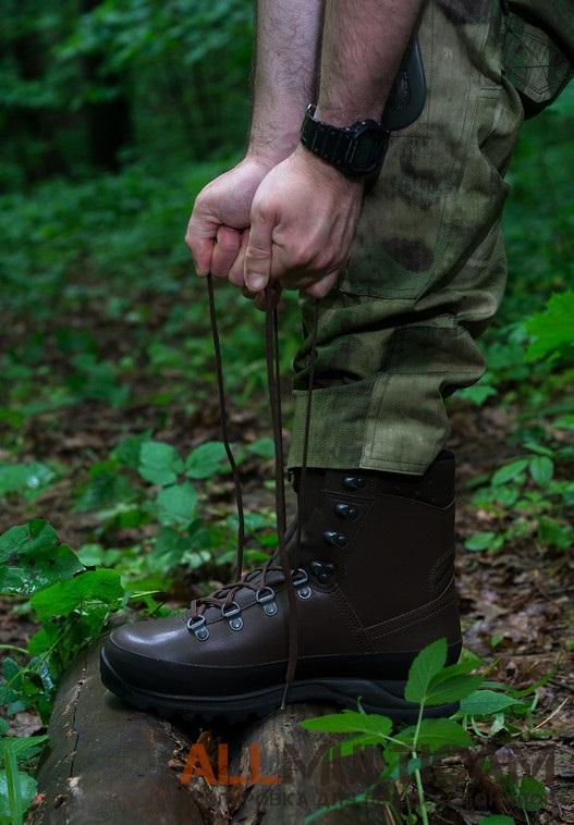 Треккинговые ботинки LOWA MOUNTAIN BOOT GTX Dark Brown купить по низкой  цене с доставкой по Москве и по России Треккинговые ботинки LOWA MOUNTAIN  BOOT GTX Dark Brown см отзывы 0шт цены обзор